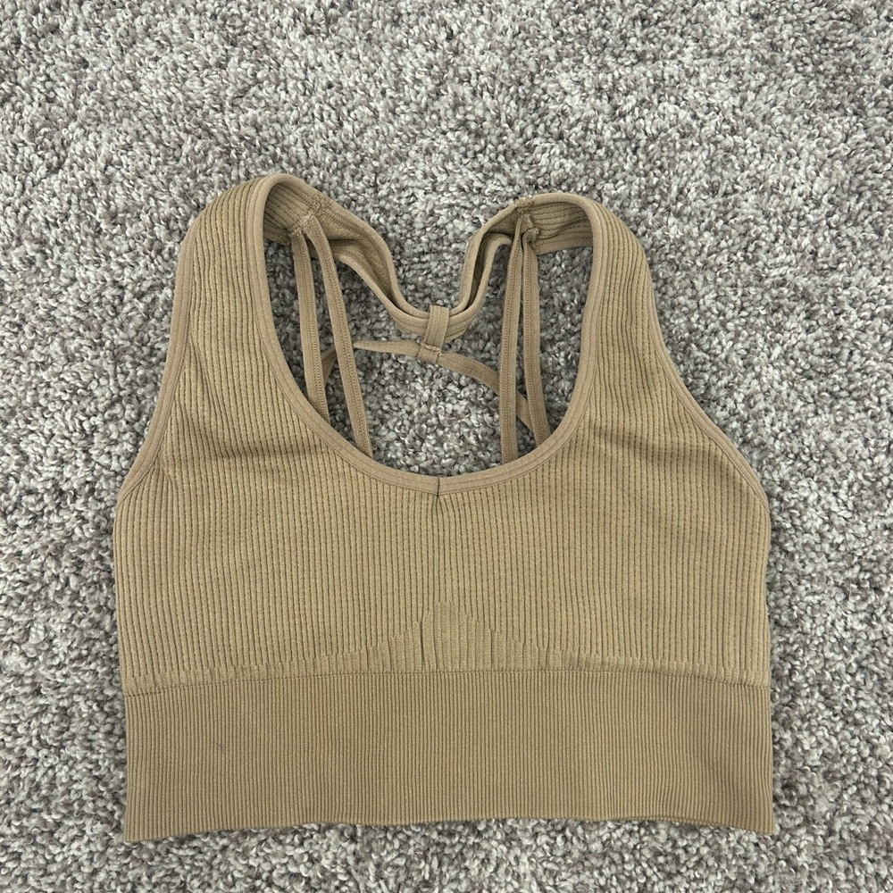 NVGTM Tan Ribbed Seamless Sports Bra - Small